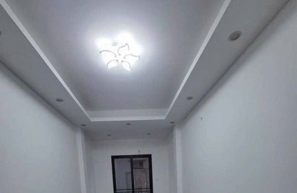 BÁN NHÀ NGUYỄN ĐỨC CẢNH 30M2X 5T MỚI  ĐẸP, SÁT PHỐ, SĐCC  giá 3,3 tỷ.